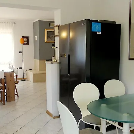 Desideria Villa